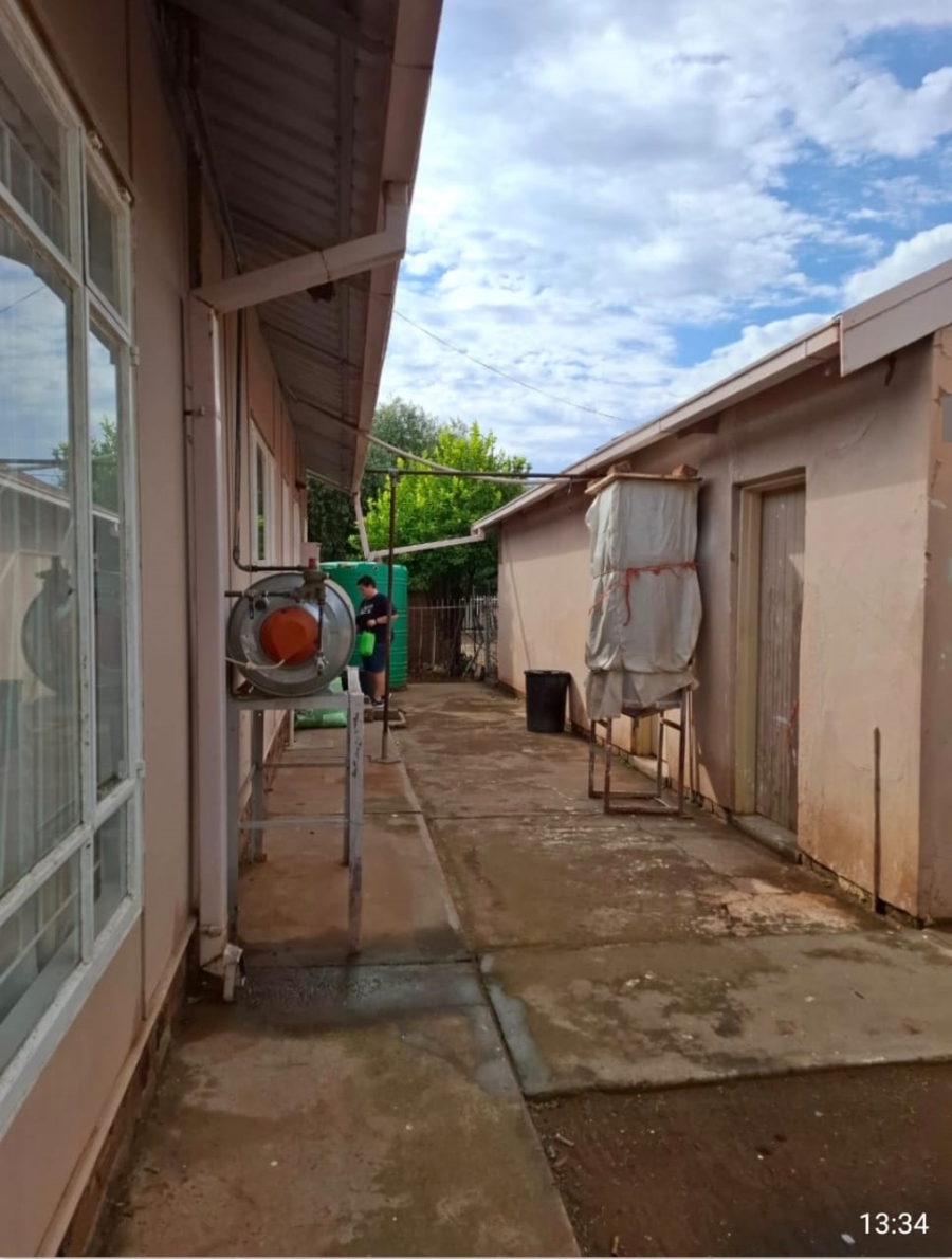 4 Bedroom Property for Sale in Bethulie Free State